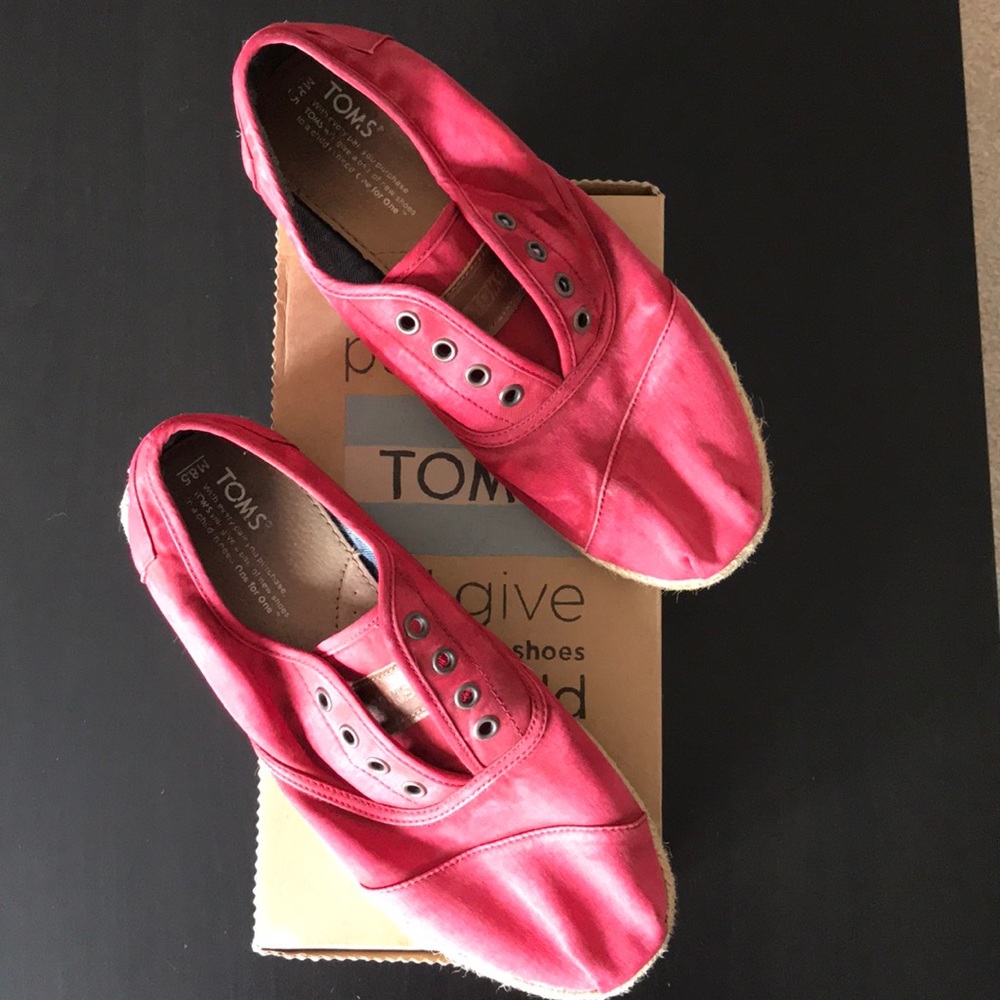 Toms shoes